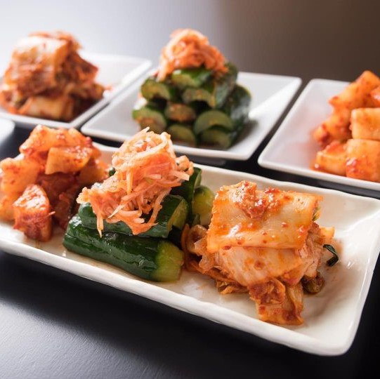 キムチ盛り合わせ